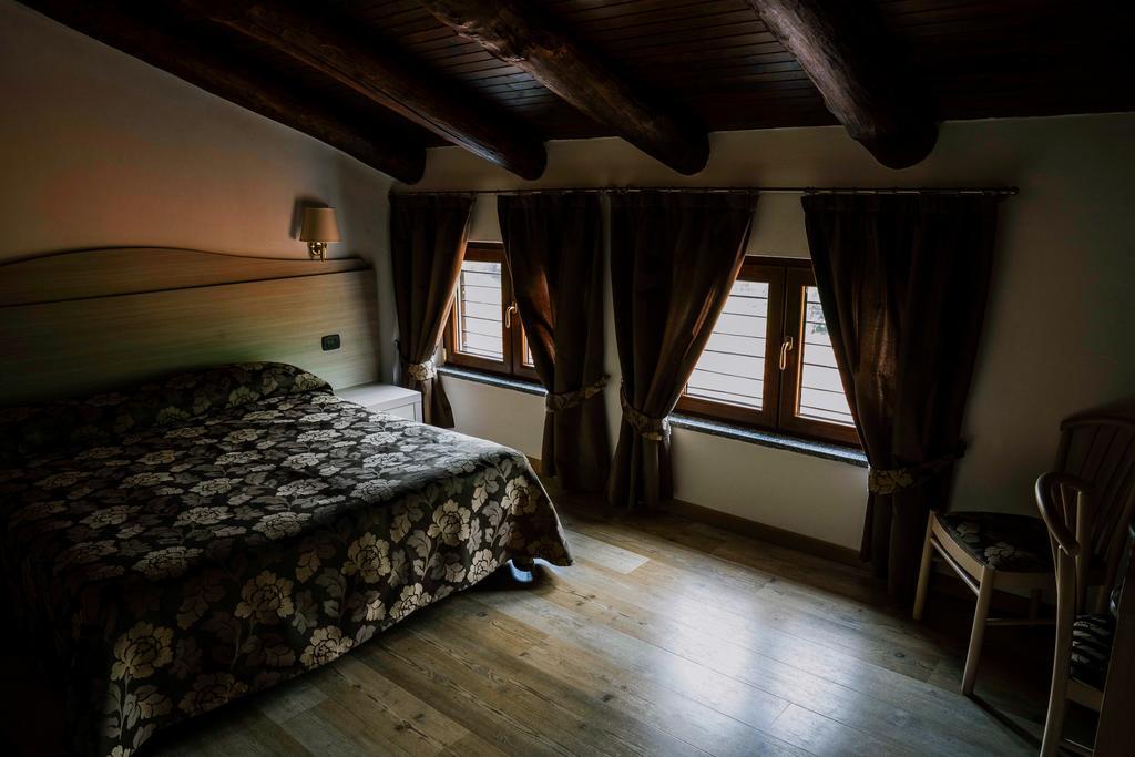 Agriturismo Cascina Del Vai Кайро-Монтенотте Экстерьер фото